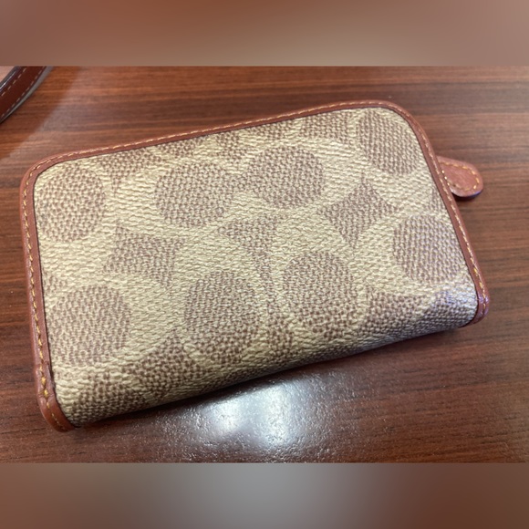 coach signature coated canvas polly crossbody and matching card wallet EUC $300 - Picture 13 of 13